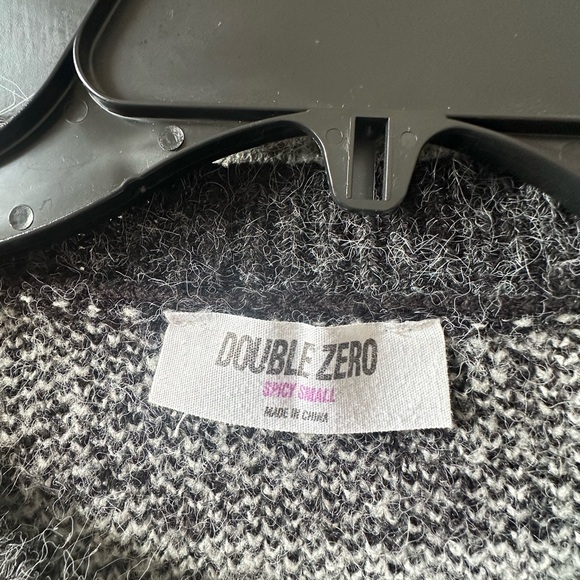 Checker Knit Sweater - Picture 2 of 4